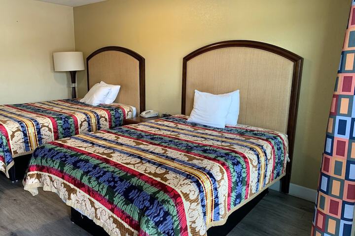 Room 15 of 31