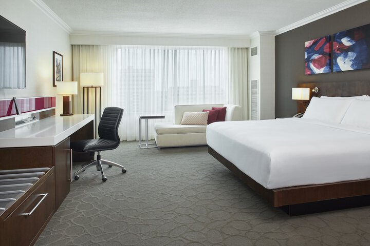 Delta Hotels by Marriott London Armouries
