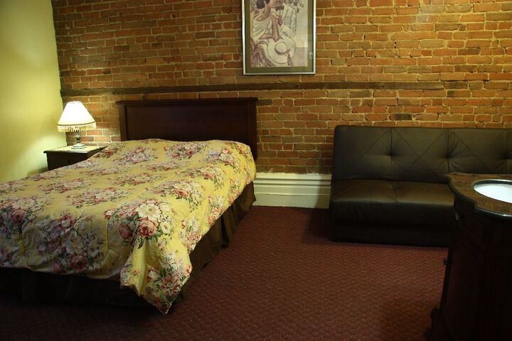 Room 39 of 39