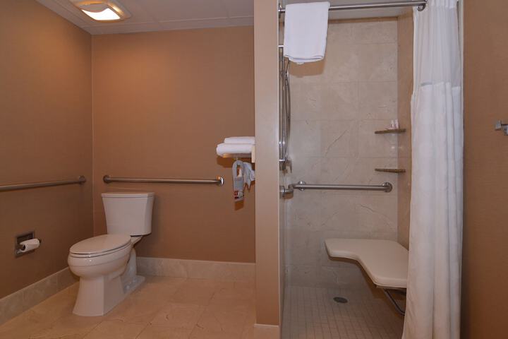 Ramada by Wyndham Seekonk Providence Area