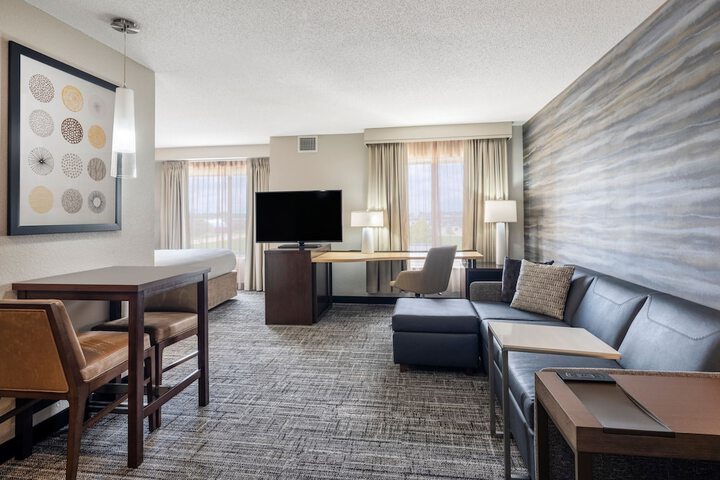 Room 18 of 32