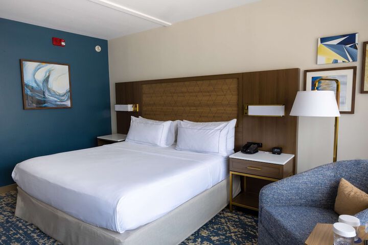 Room 36 of 105
