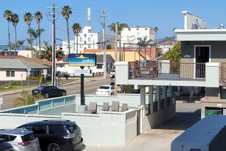 Hotel 4 of 88