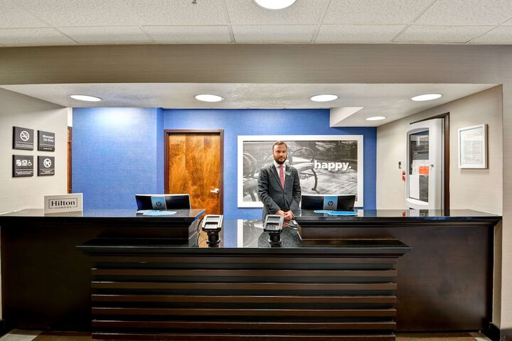 Hampton Inn State College