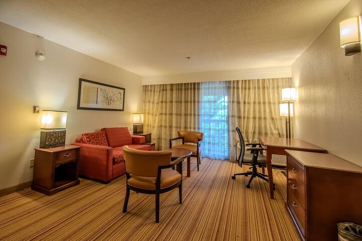 Country Inn & Suites by Radisson Convention Center