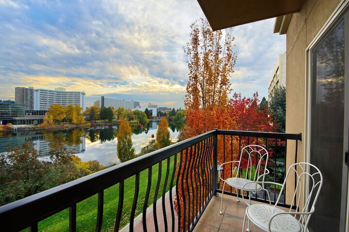 Terrace/Patio 56 of 58