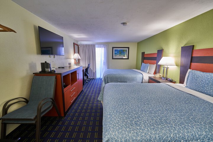 The Mariner Resort Cape Cod by The Red Collection
