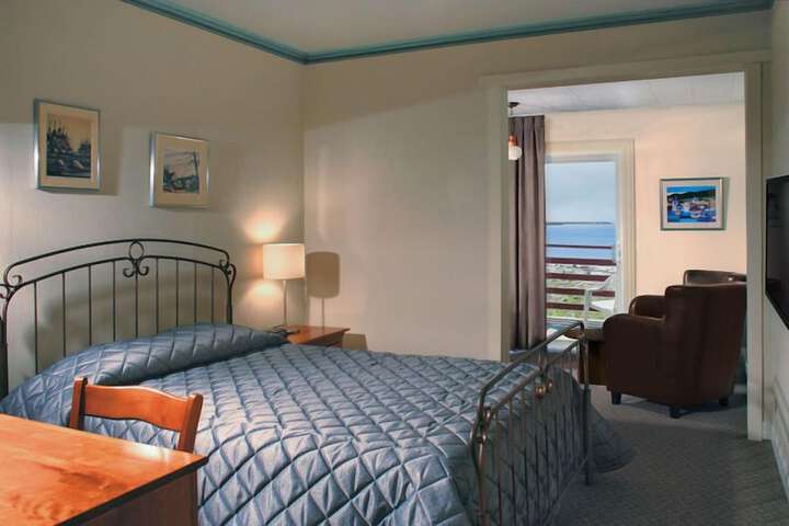 Room 38 of 64