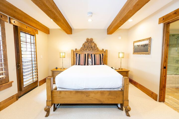 The Chateaux Deer Valley
