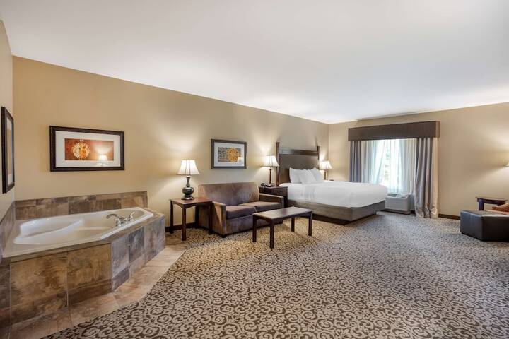 Room 42 of 68