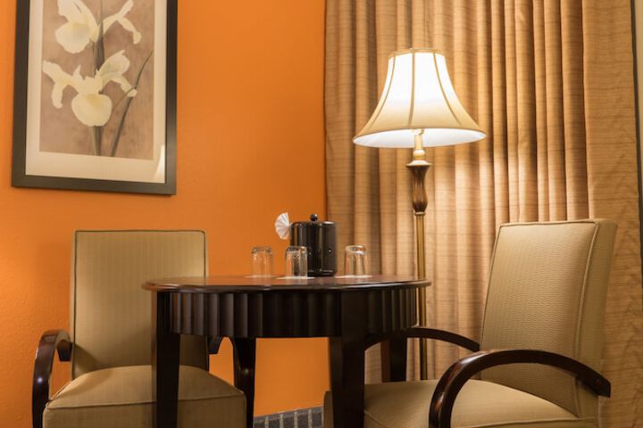 Oakland Airport Executive Hotel