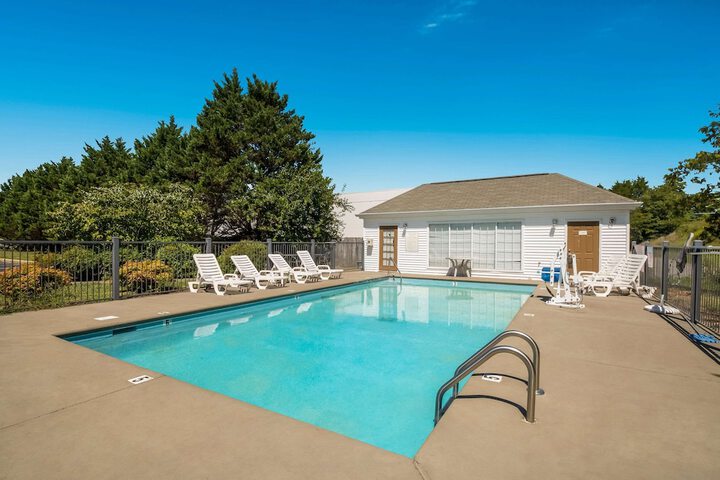 Pool 6 of 31