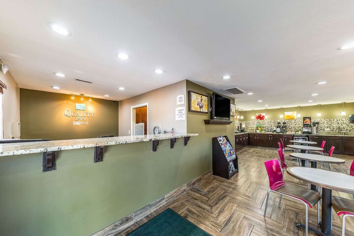 Quality Inn Glenpool - Tulsa