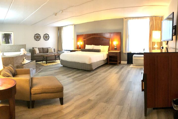 Room 52 of 94