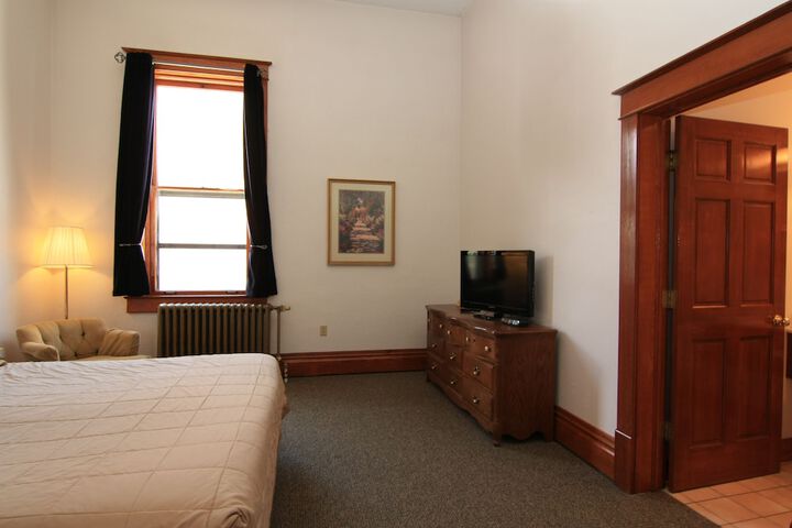 Room 81 of 82