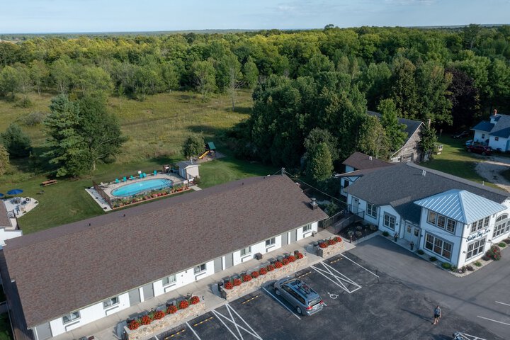Sister Bay Inn