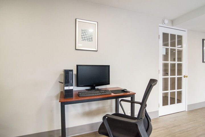 Townhouse Inn