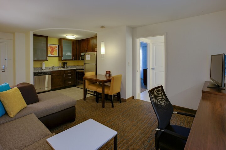 Room 42 of 58