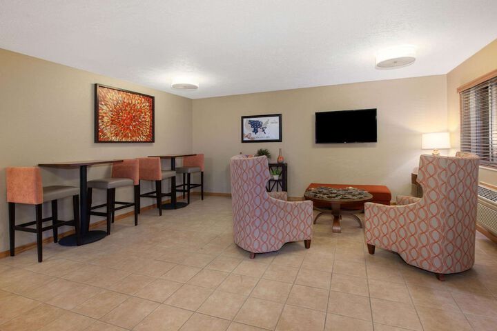 Hotel Interior 10 of 47