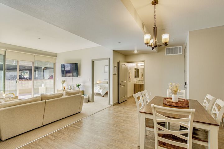 By Seaport Village & Navy Base! Chic Condo w / Pool