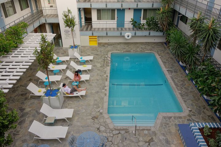 Pool 4 of 85