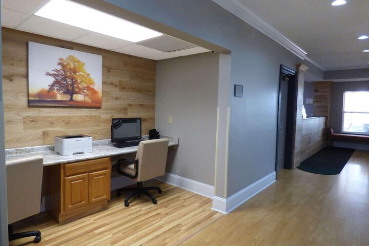 Business Center 16 of 16