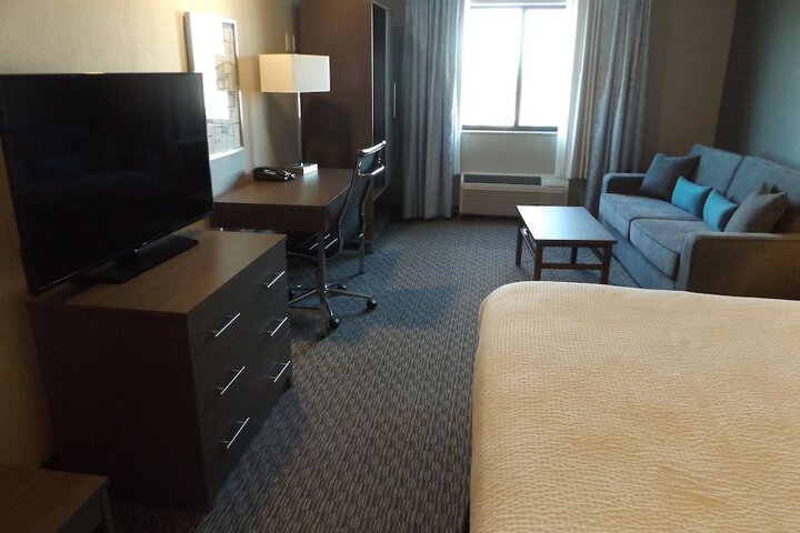Room 13 of 45