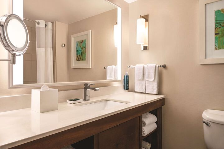 Hilton Naples