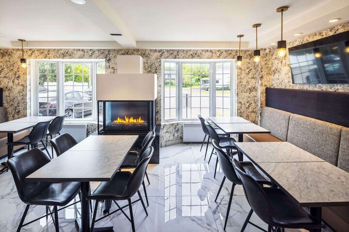 Les Suites de Laviolette an Ascend Collection Hotel