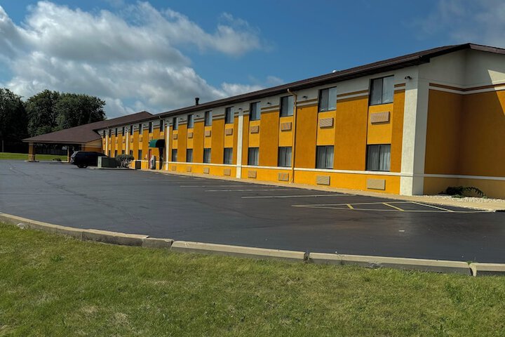 Quality Inn Sycamore - DeKalb