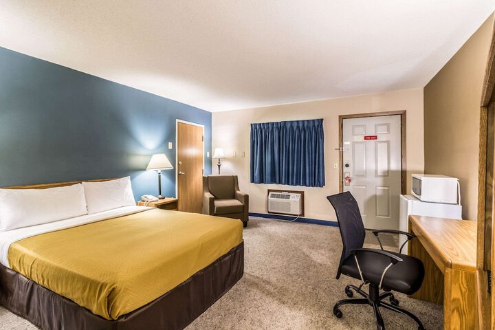Room 13 of 46