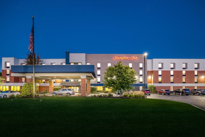 Hampton Inn McHenry