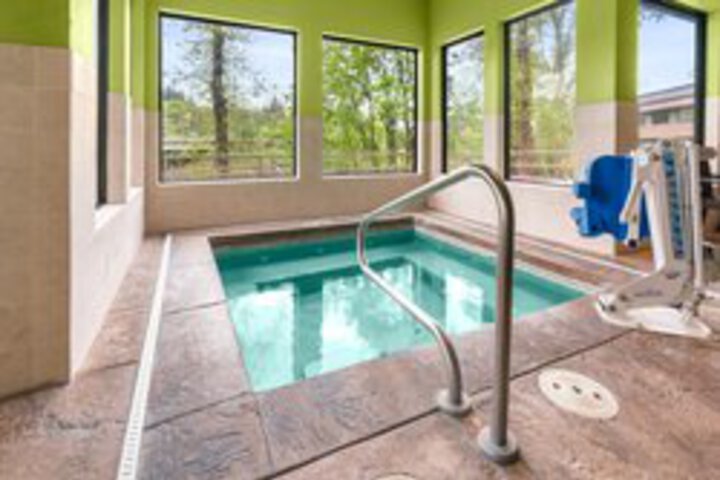 Pool 16 of 245