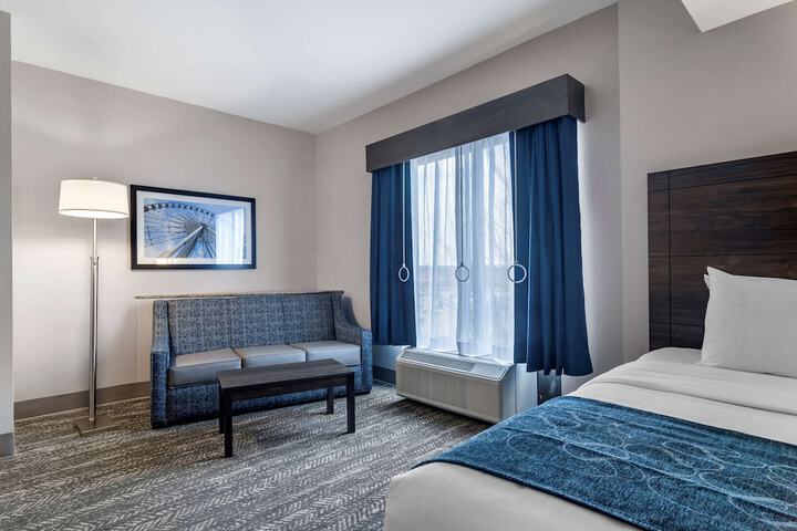 Room 16 of 36