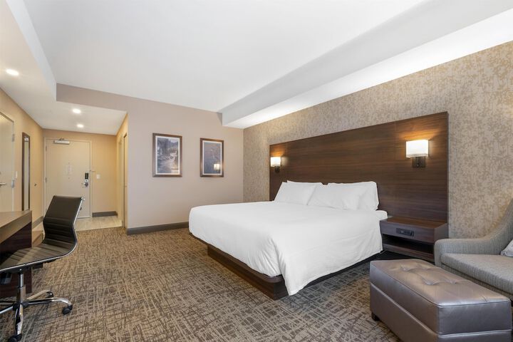 Best Western Plus Mission City Lodge