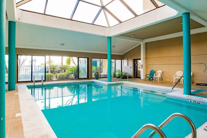 Pool 4 of 27