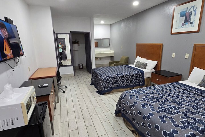Room 46 of 53