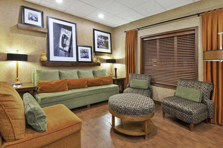 Hotel Interior 10 of 51