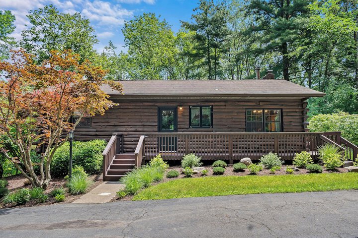 The Lodge at Tunkhannock Creek