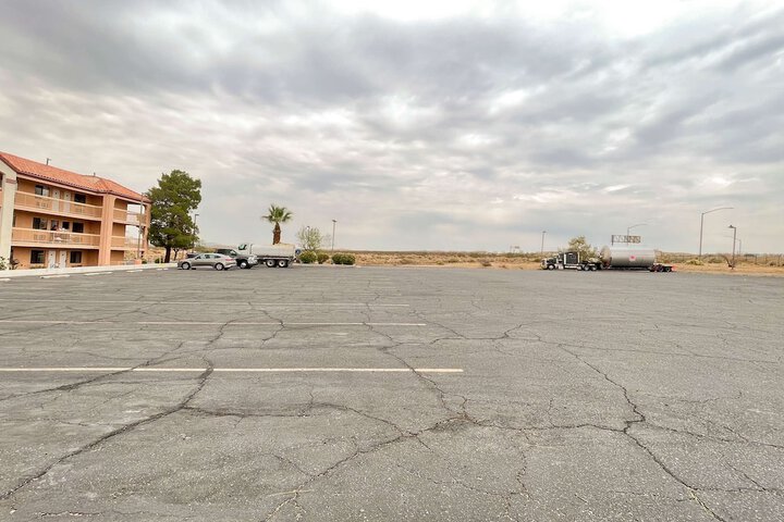 Property Grounds 28 of 28