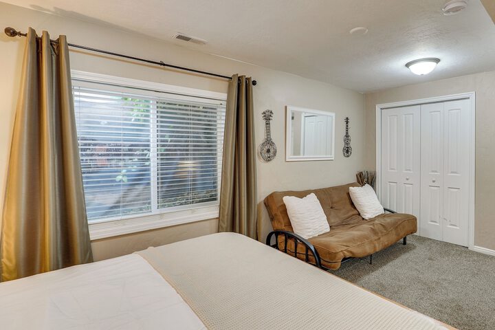 Game Room + Hot Tub: Salt Lake City Area Apt