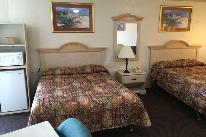 Room 14 of 20