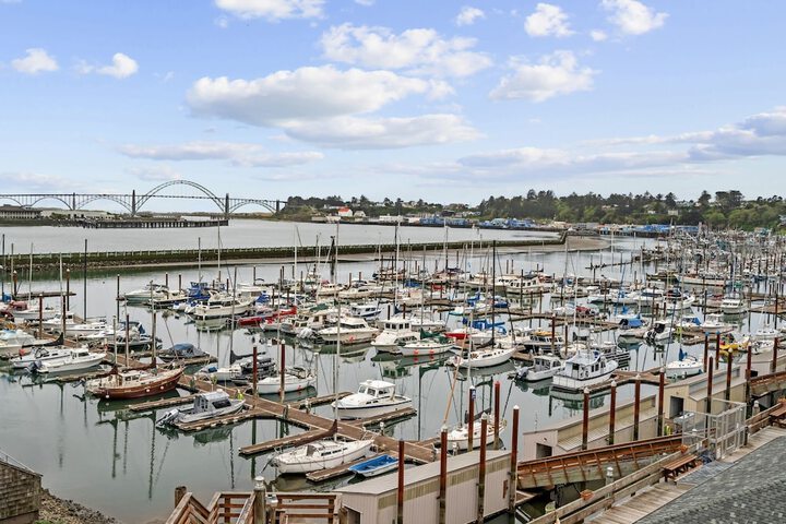 Embarcadero Resort Hotel & Marina