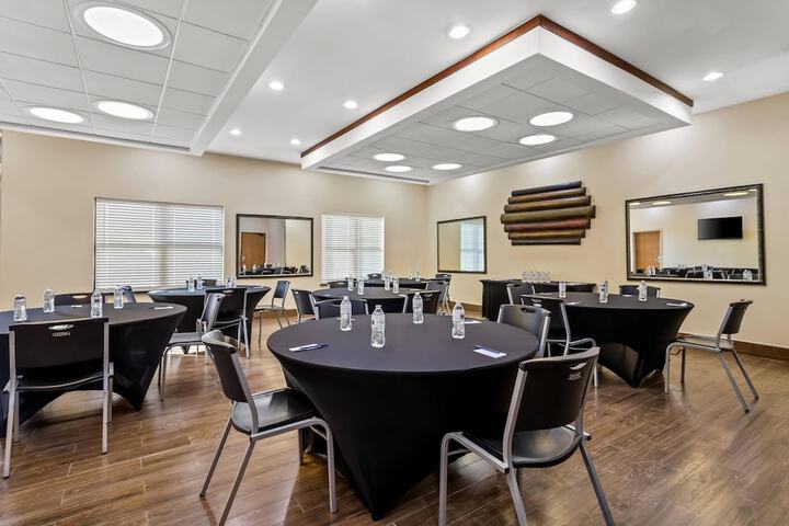 Comfort Suites Roswell North