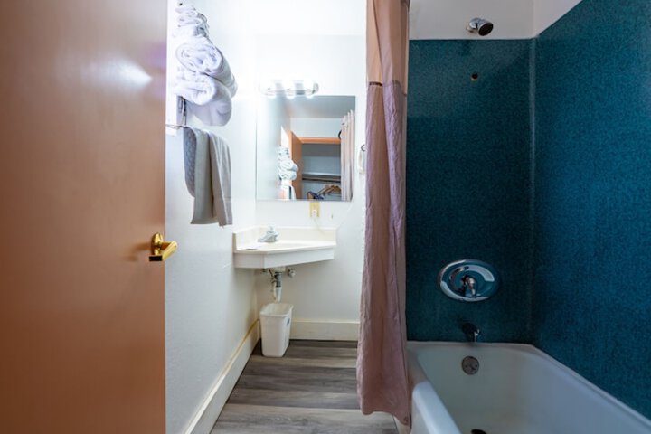 Budget Inn Madras by OYO