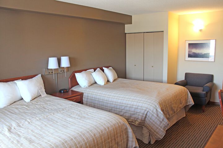 Room 16 of 40