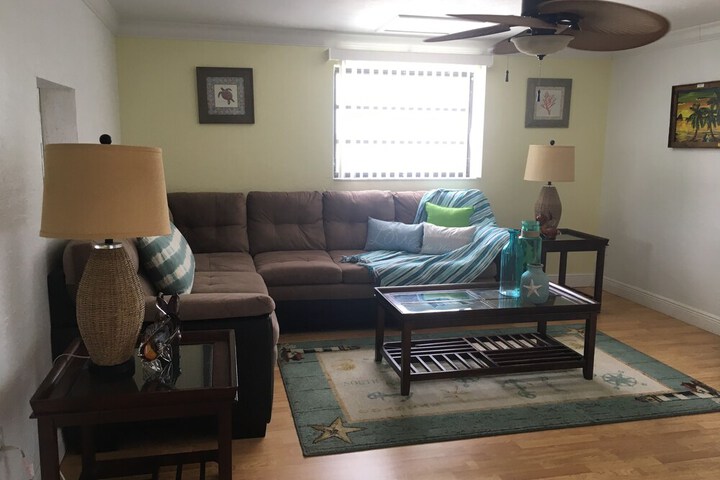Room 42 of 110