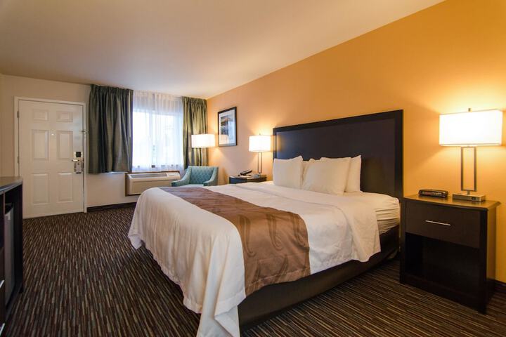 Room 14 of 61