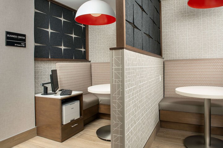Business Center 35 of 36