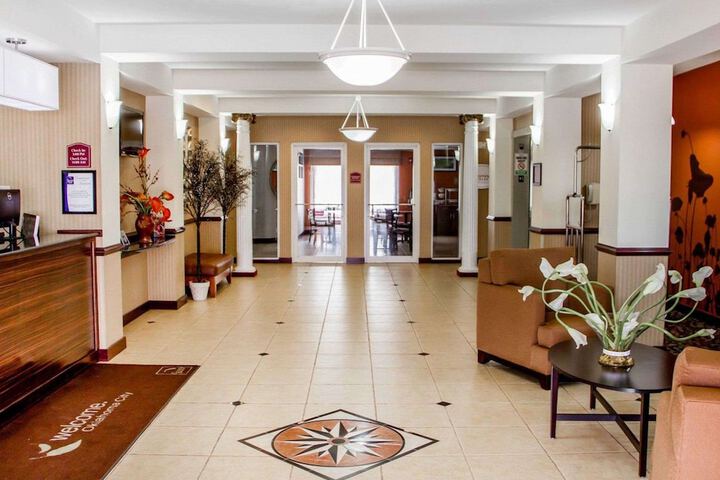 Hotel Interior 11 of 77